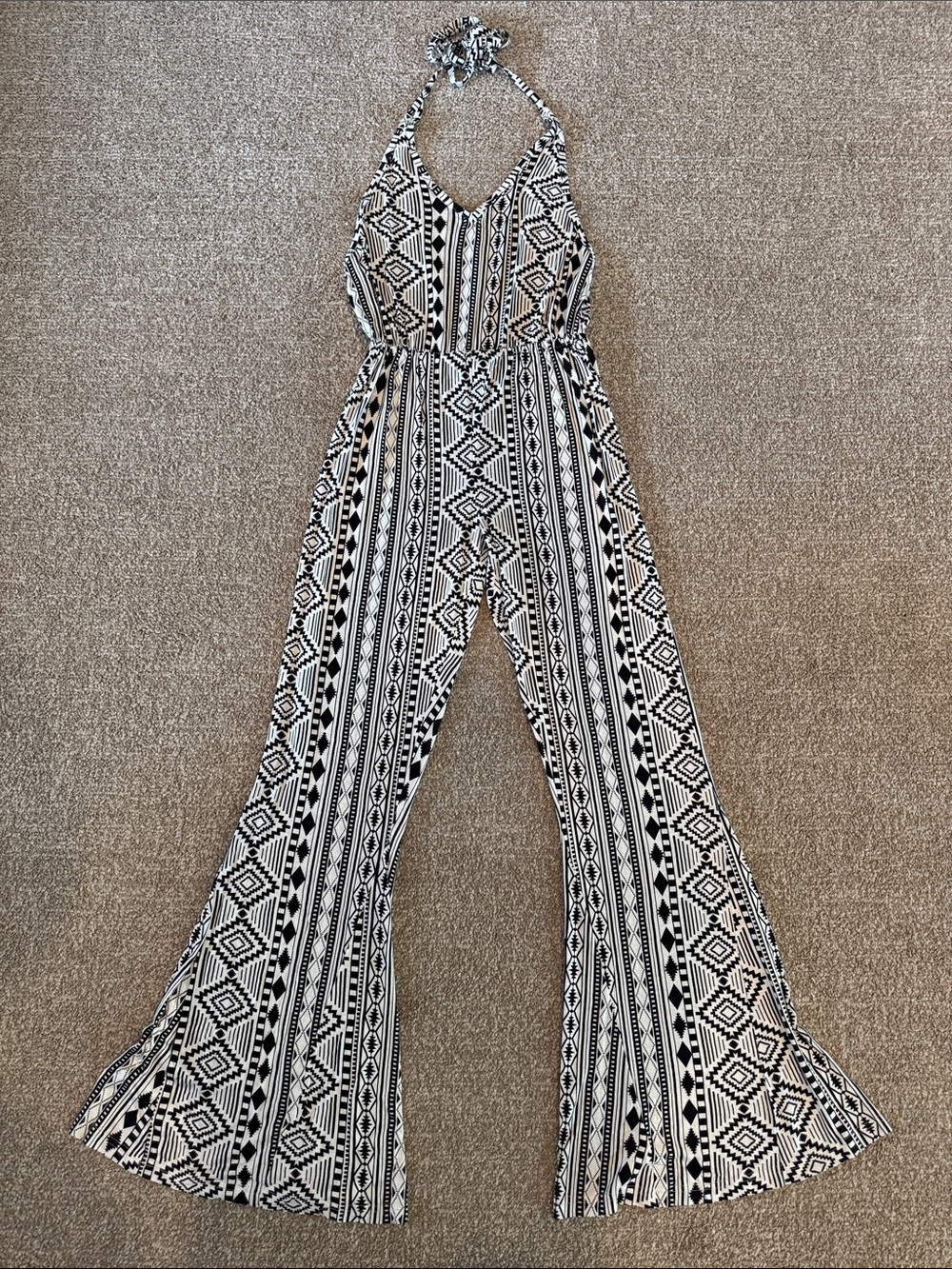 RAGA Black and White Halter Geometric Print Jumpsuit